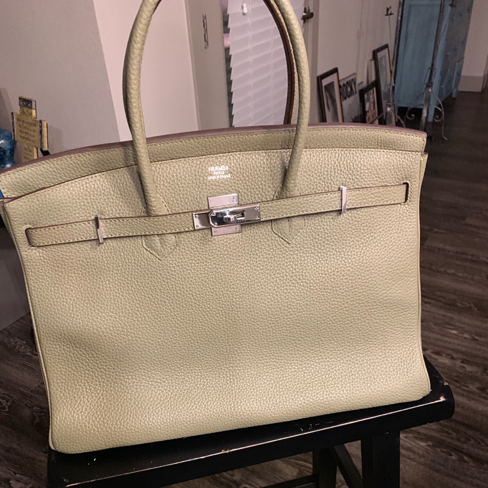 Meet your Posher, Shirley